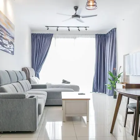 Beacon Executive Suite By Uptrend Home Management
